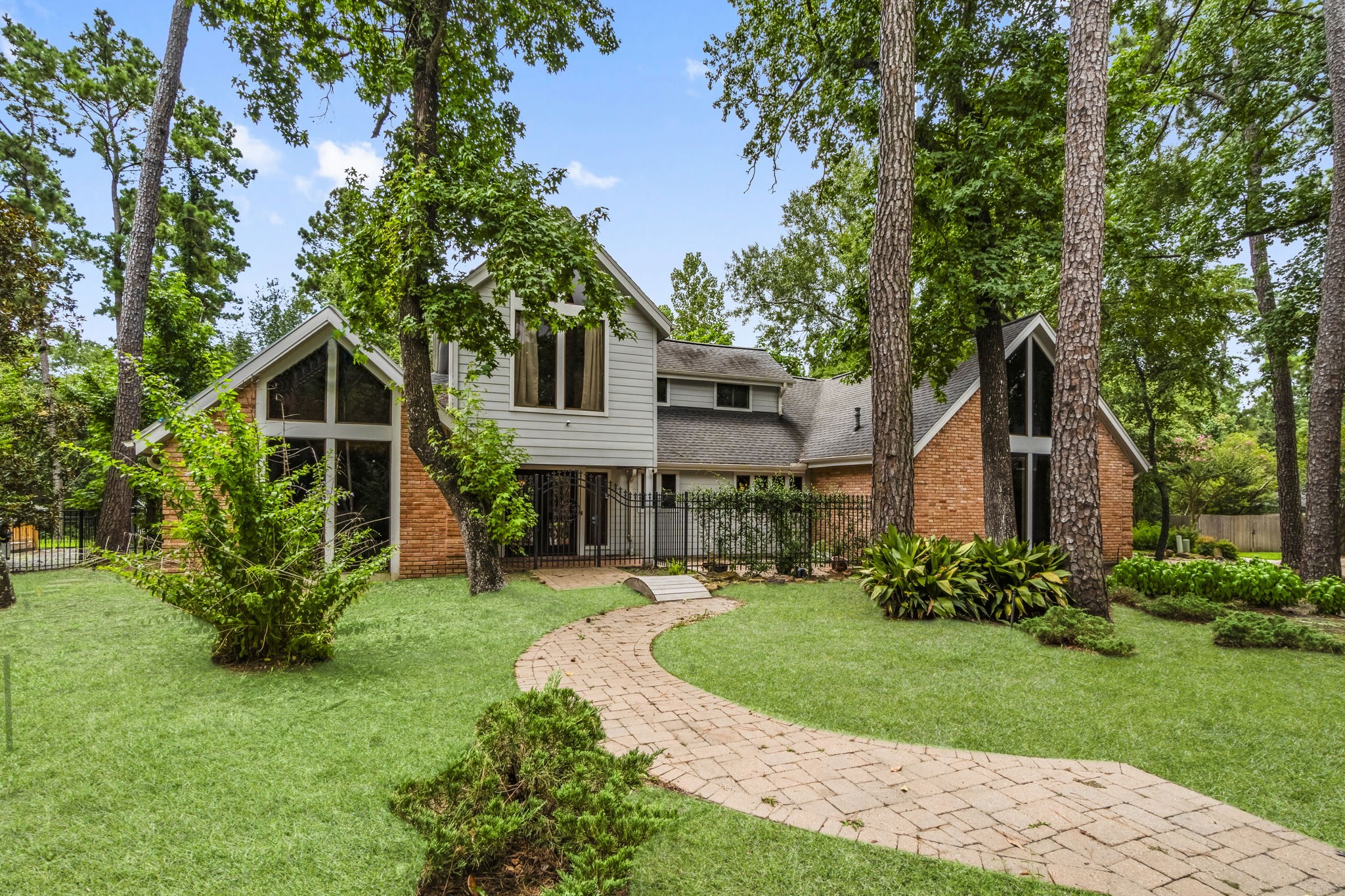 10909 Sweetspire Place The Woodlands TX 77380