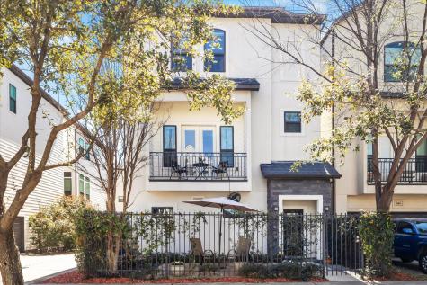 966 W 24th Street Houston TX 77008