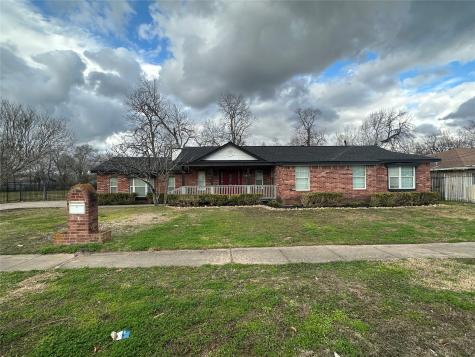 4831 Carmen Street Houston TX 77033