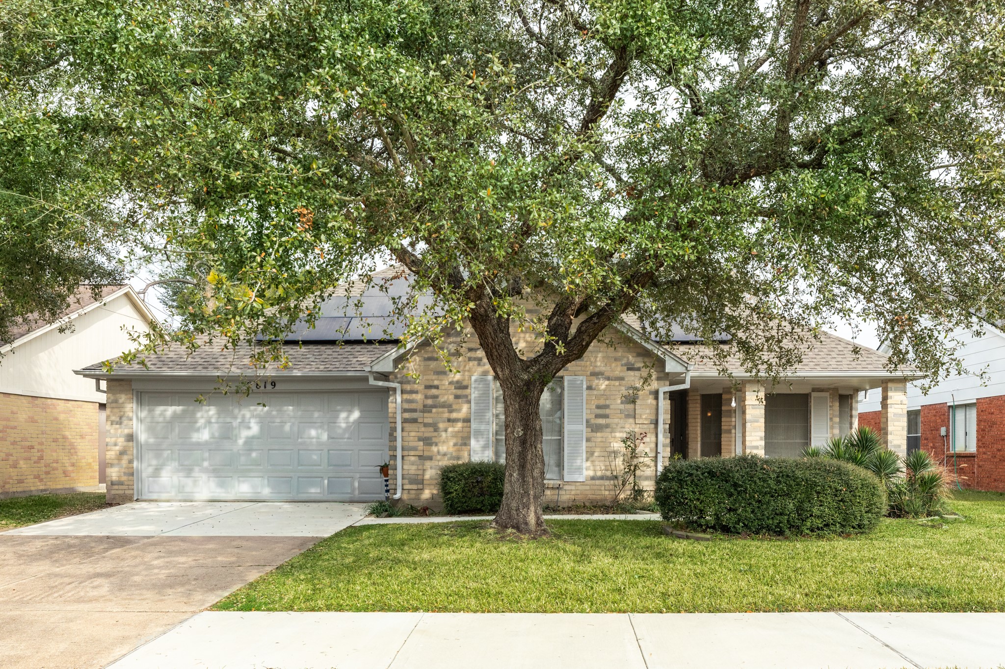 2819 S Peach Hollow Circle Pearland TX 77584