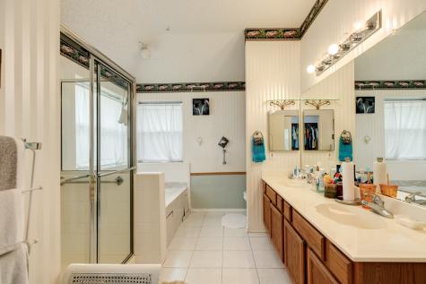 2819 S Peach Hollow Circle Pearland TX 77584