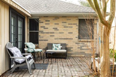 2819 S Peach Hollow Circle Pearland TX 77584
