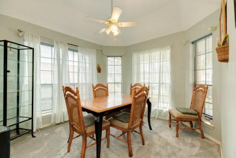 2819 S Peach Hollow Circle Pearland TX 77584