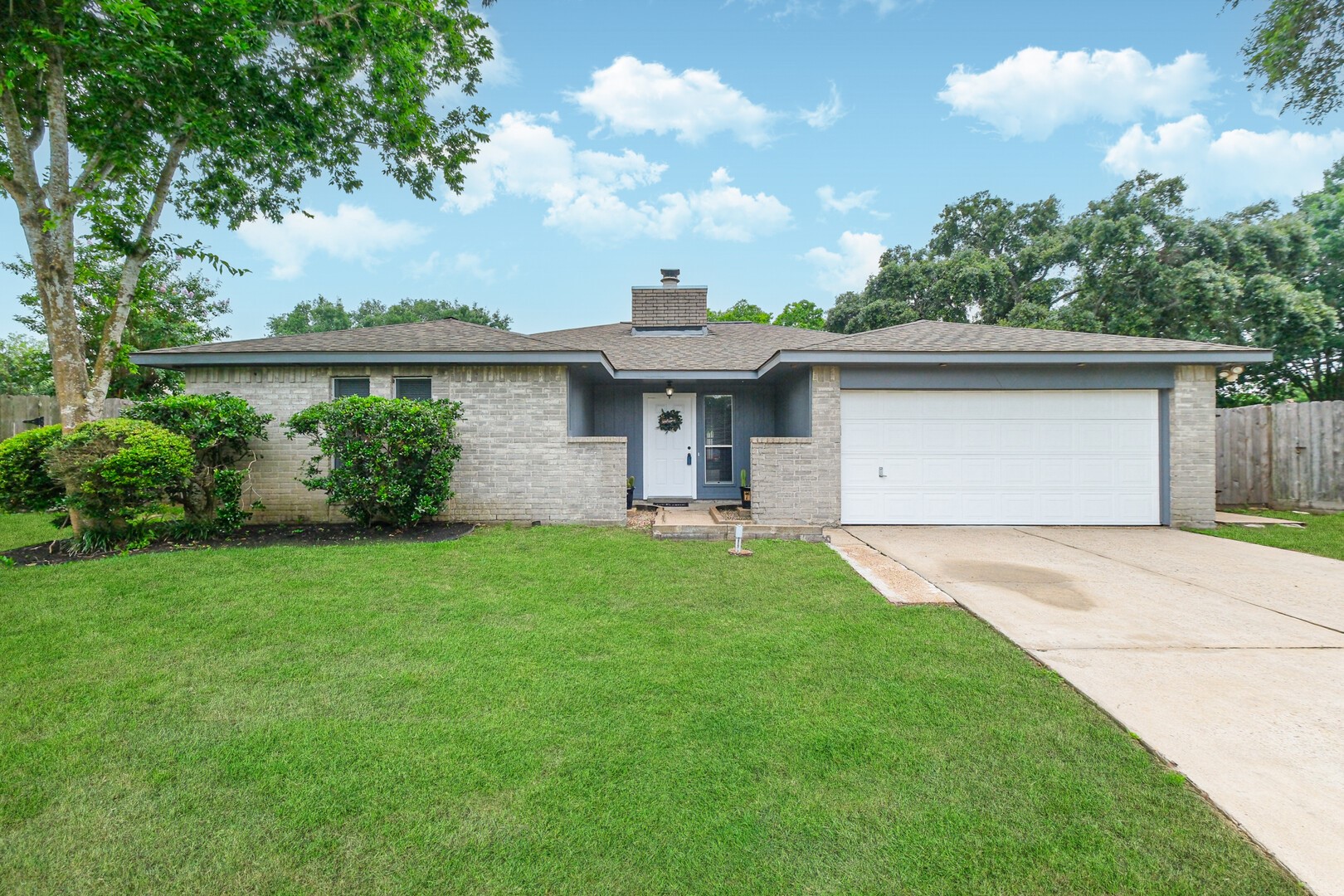 16826 Limeshade Lane Sugar Land TX 77498