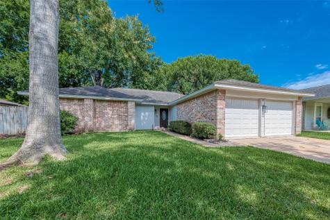 818 Lodge Lane Richmond TX 77406