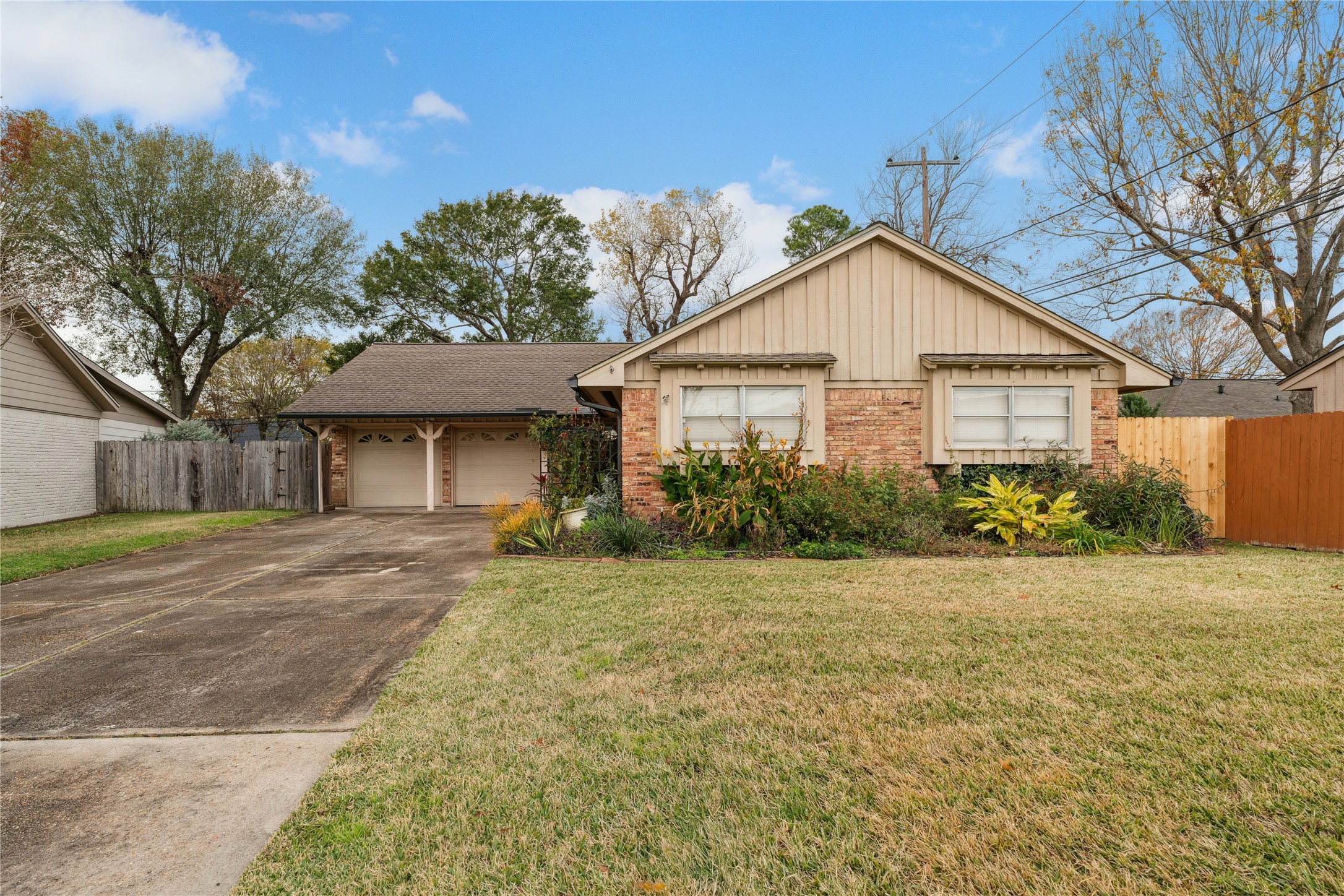 4139 Donna Lynn Drive Houston TX 77092