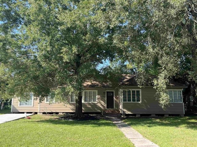 2330 Harrison Street Beaumont TX 77702