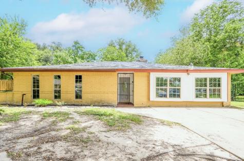 297 Eldon Street Houston TX 77060