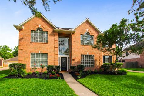 1407 Cambridge Drive Friendswood TX 77546