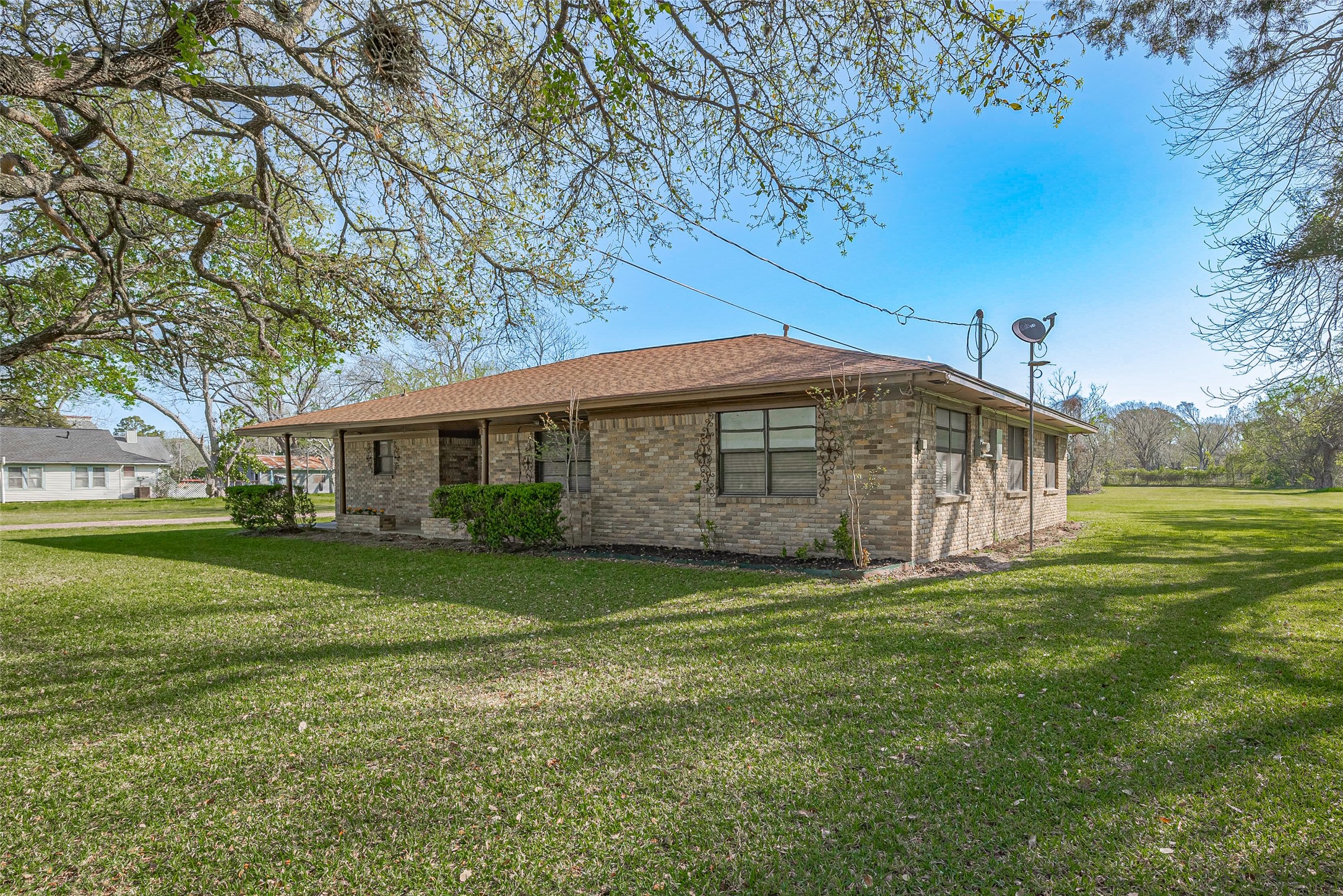 4020 Crosby Cedar Bayou Road Baytown TX 77521