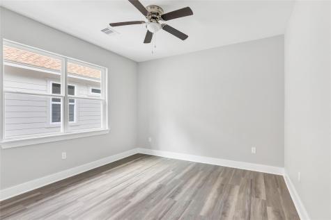 729 Magnolia Point Drive Houston TX 77336
