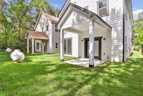 729 Magnolia Point Drive Houston TX 77336