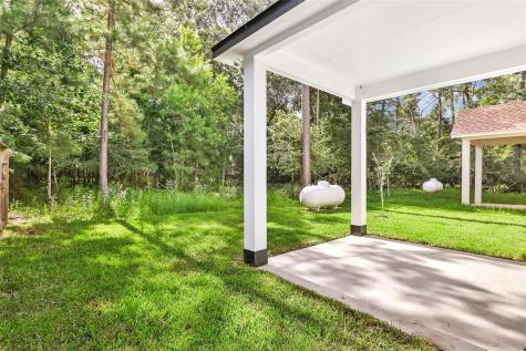 729 Magnolia Point Drive Houston TX 77336