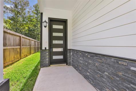 729 Magnolia Point Drive Houston TX 77336