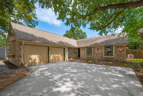 10527 Newborough Drive Houston TX 77099