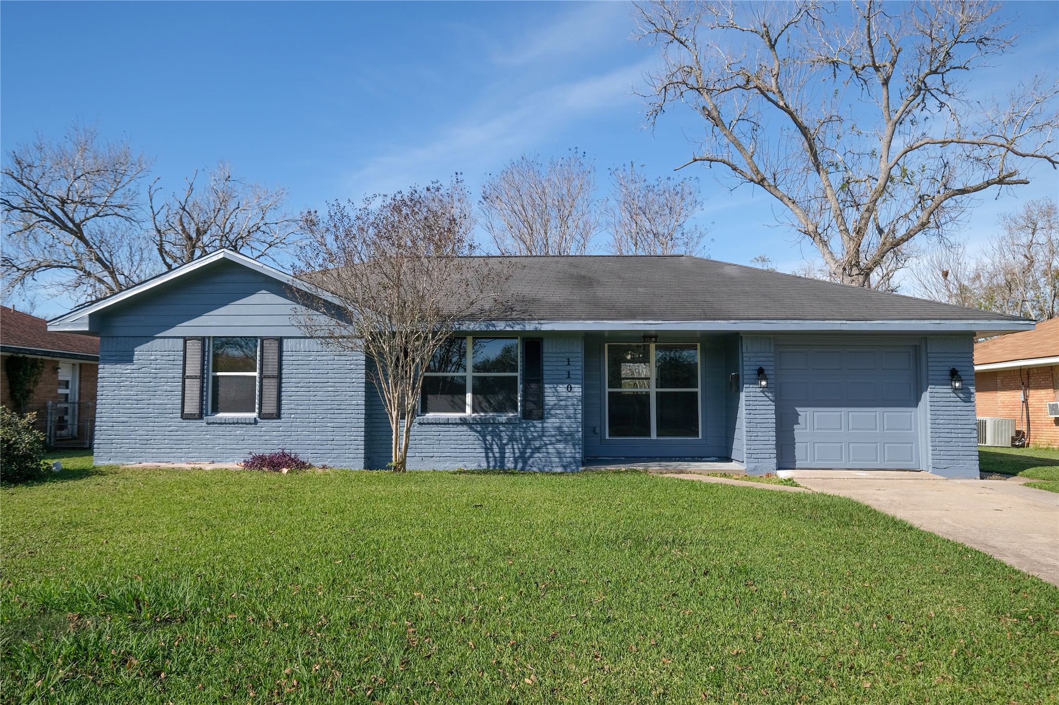 110 S Magnolia Street Lake Jackson TX 77566