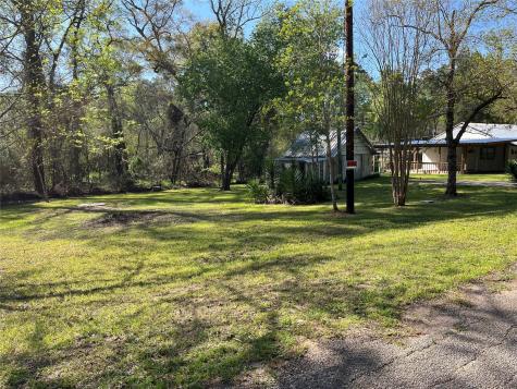 19995 Lakeway Lane Montgomery TX 77356
