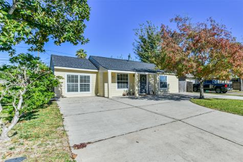 3015 Fern Street Pasadena TX 77503