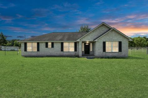 98 Road 22705 Cleveland TX 77327