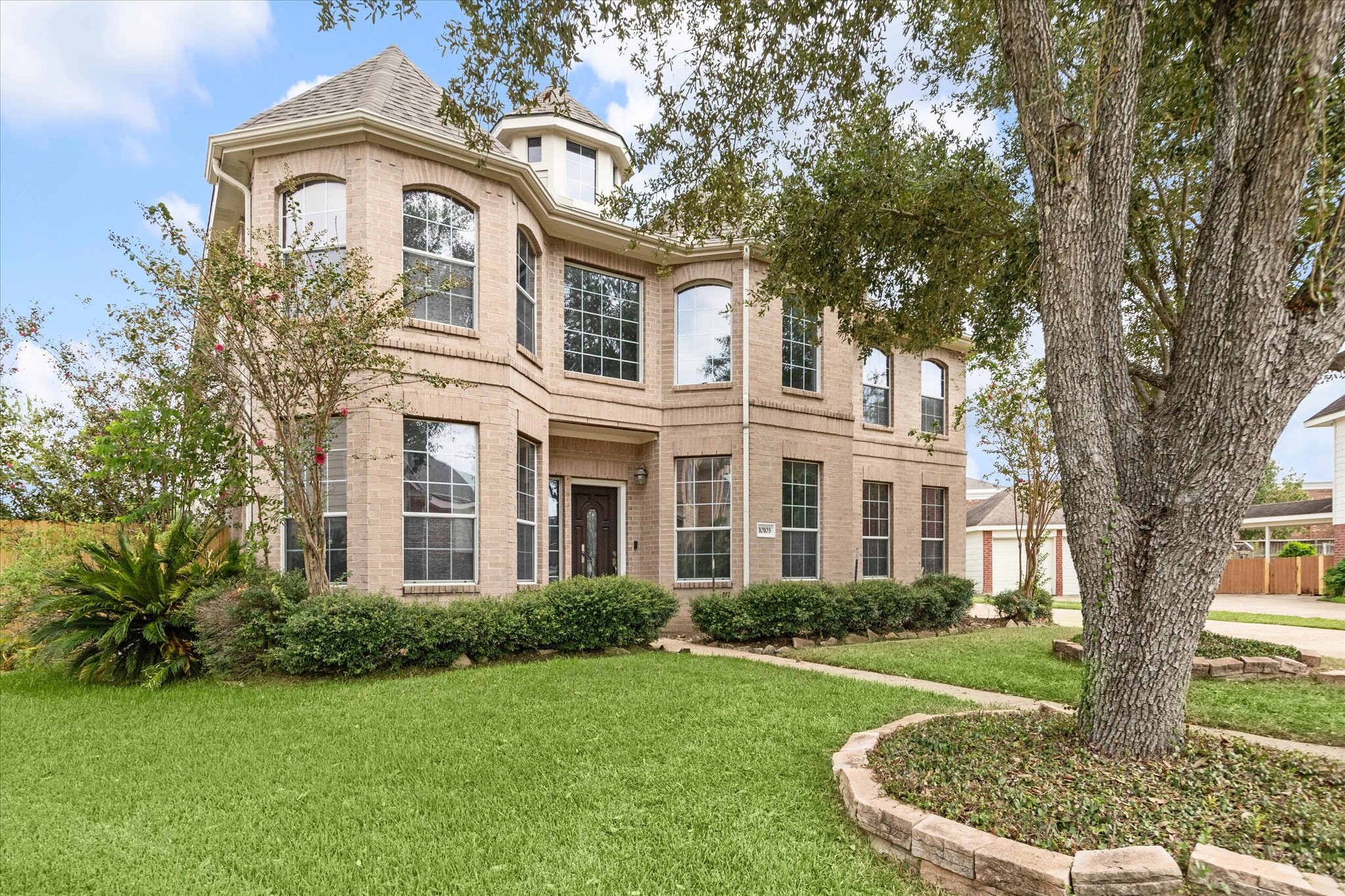 10103 Adams Mill Lane Sugar Land TX 77498