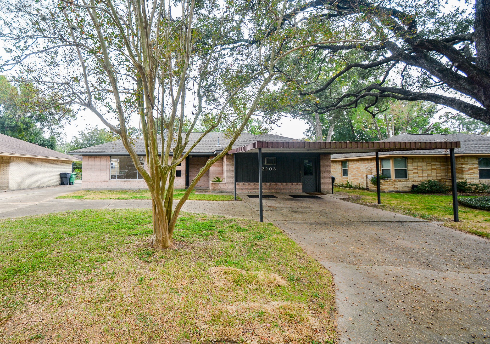2203 Bron Holly Drive Houston TX 77018