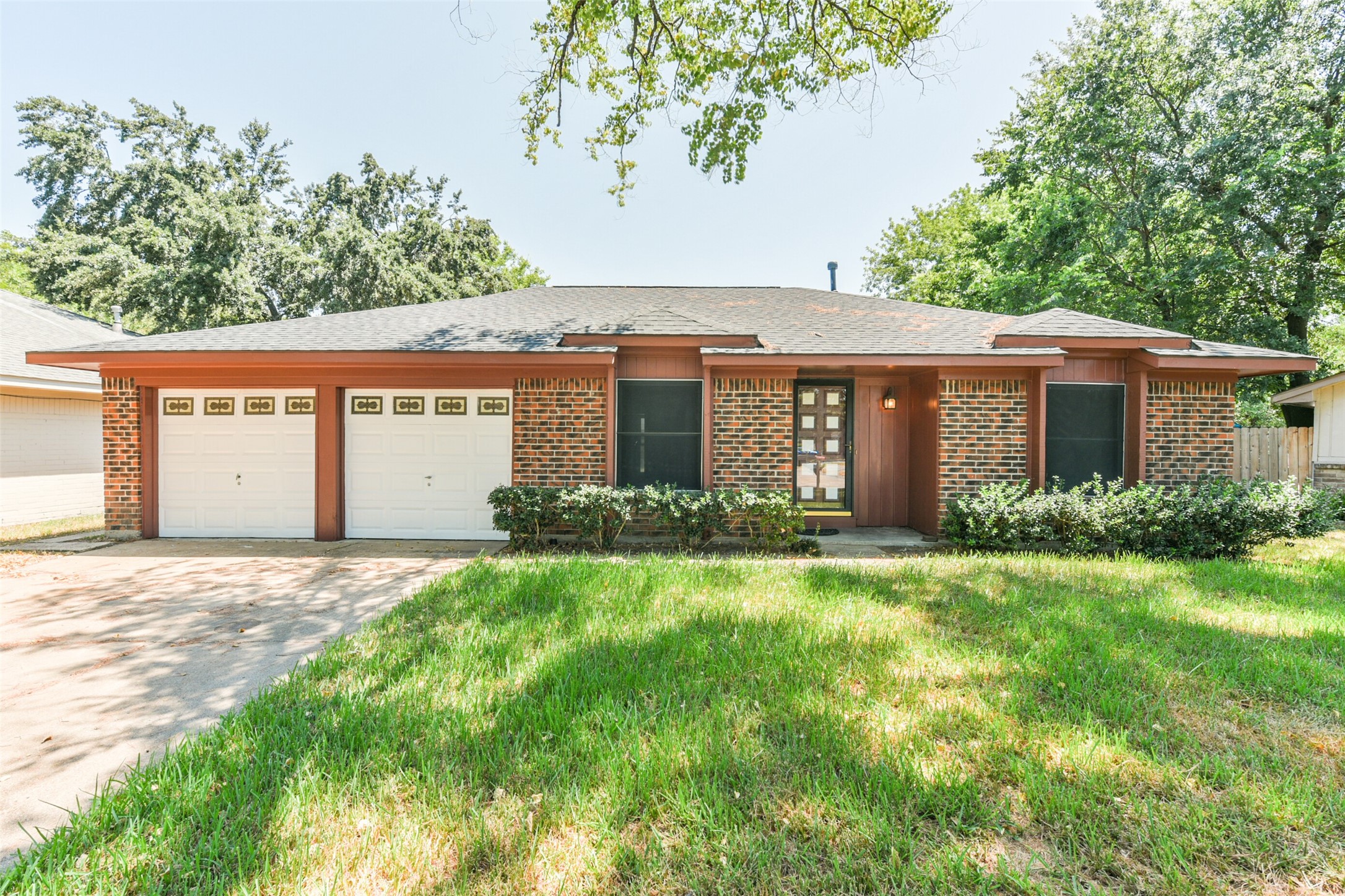 7103 Shady Arbor Lane Houston TX 77040
