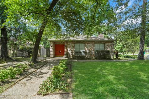 2029 N Thompson Street Conroe TX 77301