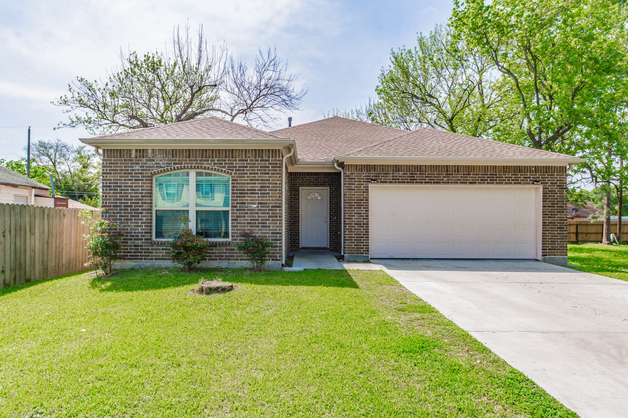 2425 37th Avenue N Texas City TX 77590