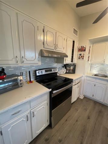 611 Sarah Street Edna TX 77957