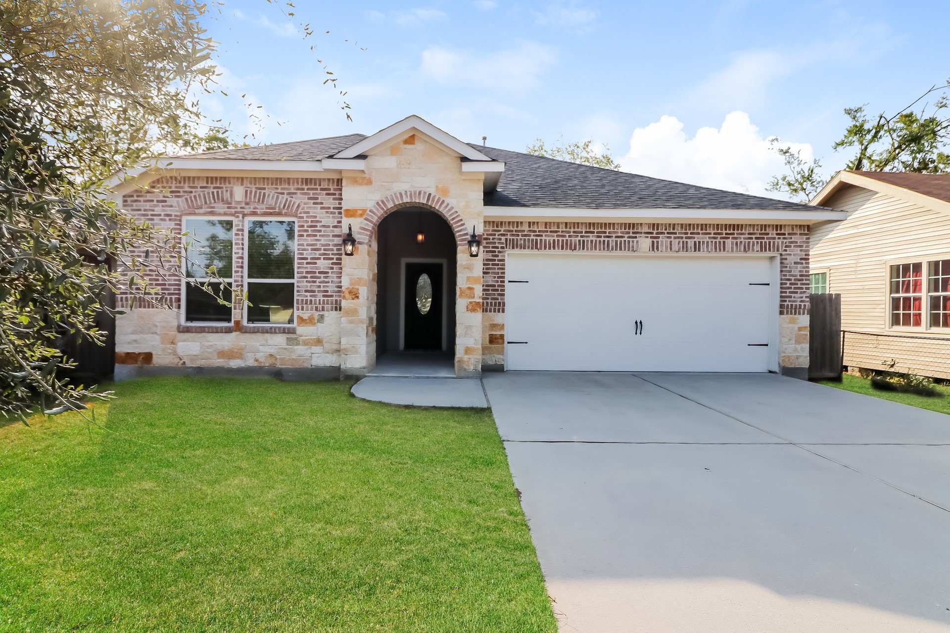 506 Hoffman Street Houston TX 77020
