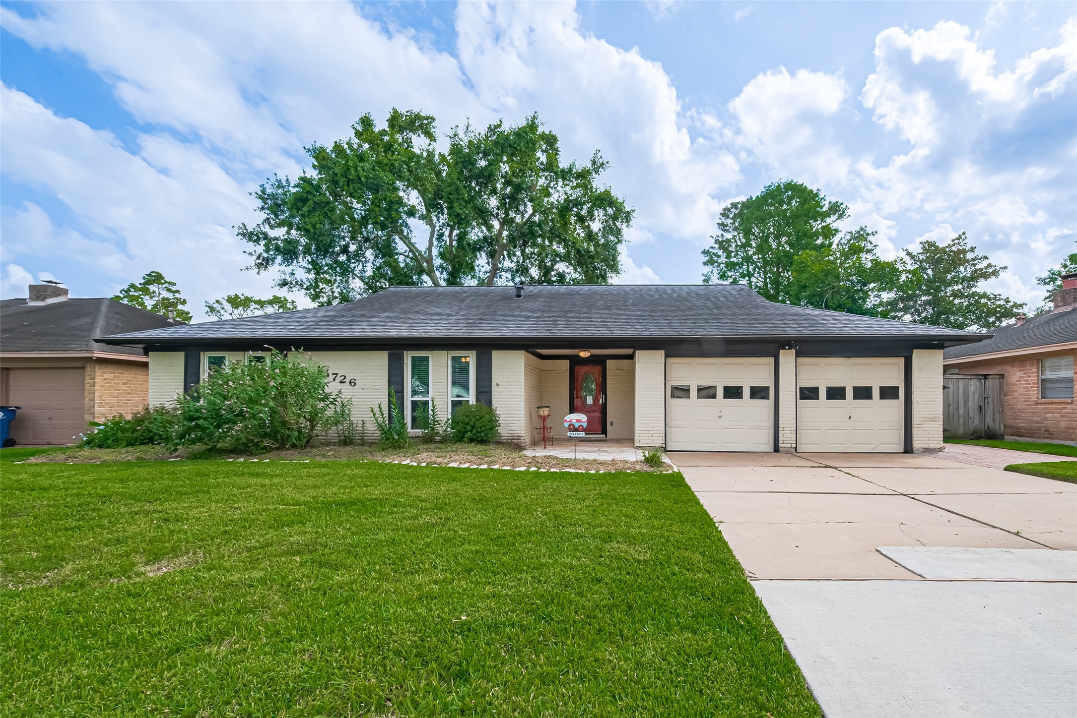 15726 Blackhawk Boulevard Friendswood TX 77546