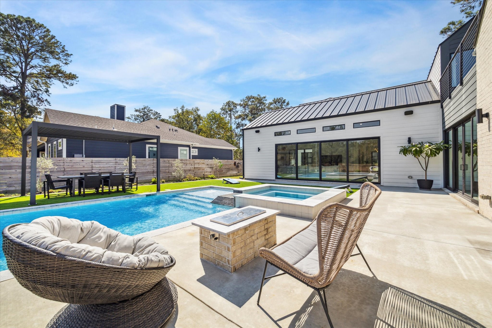 1318 Chestnut Ridge Road Kingwood TX 77339