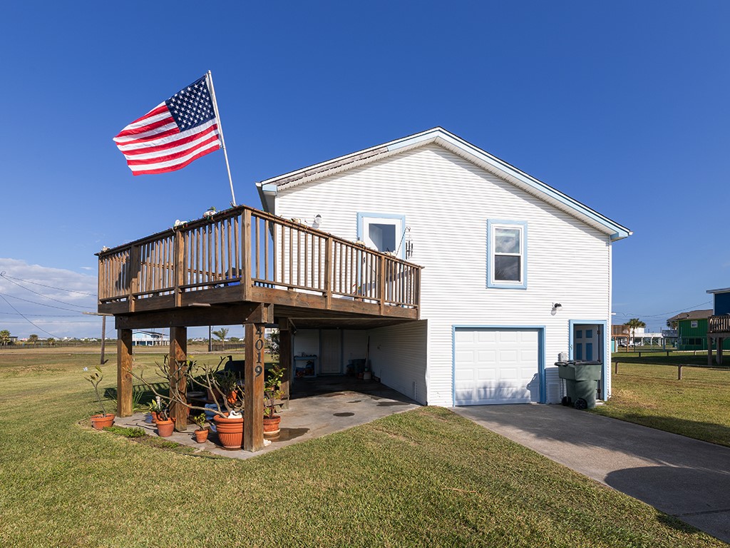 4019 3rd Street Galveston TX 77554