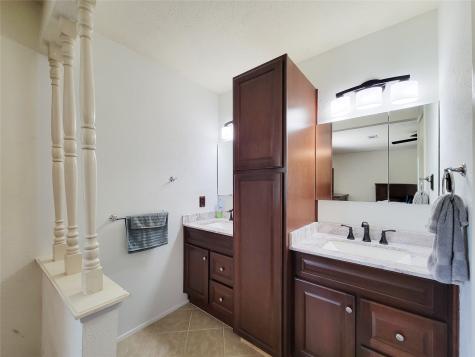 17602 Kakerglen Court Houston TX 77084