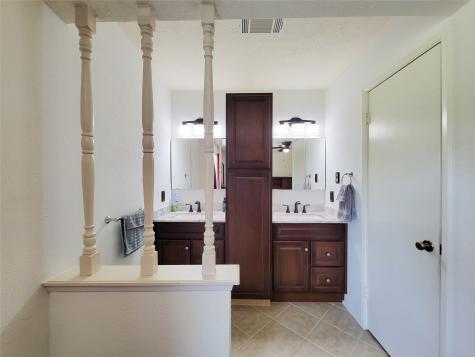 17602 Kakerglen Court Houston TX 77084