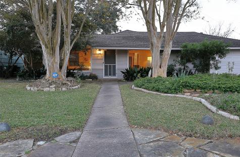 3313 Westridge Street Houston TX 77025