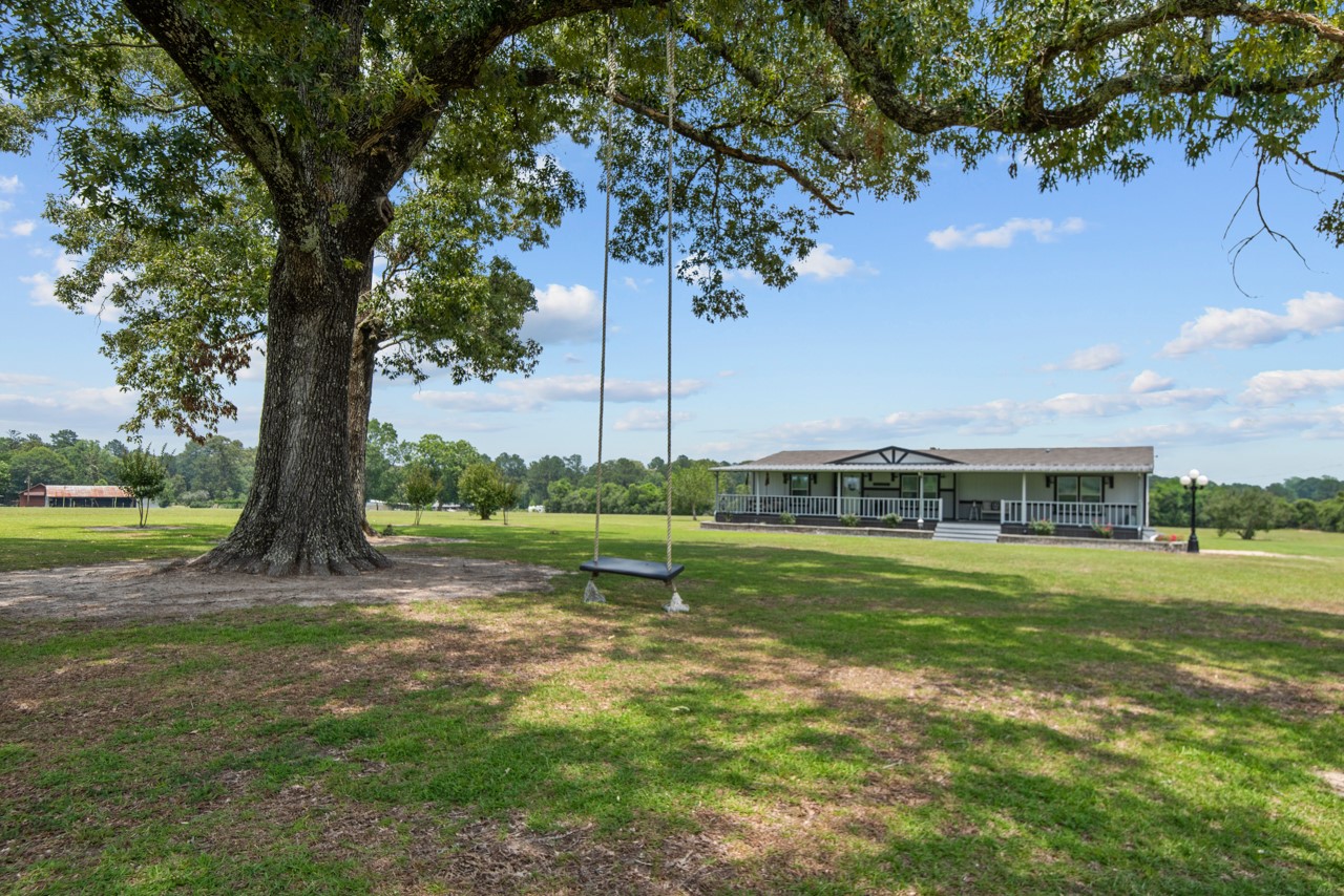 19025 Fm 92 Road S Spurger TX 77660