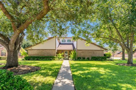 4911 Magnolia Lane Bay City TX 77414
