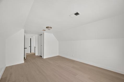 501 Live Oak Street Pasadena TX 77506