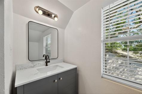 501 Live Oak Street Pasadena TX 77506