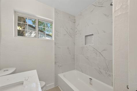 501 Live Oak Street Pasadena TX 77506