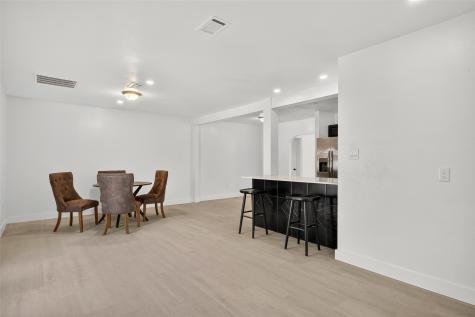 501 Live Oak Street Pasadena TX 77506