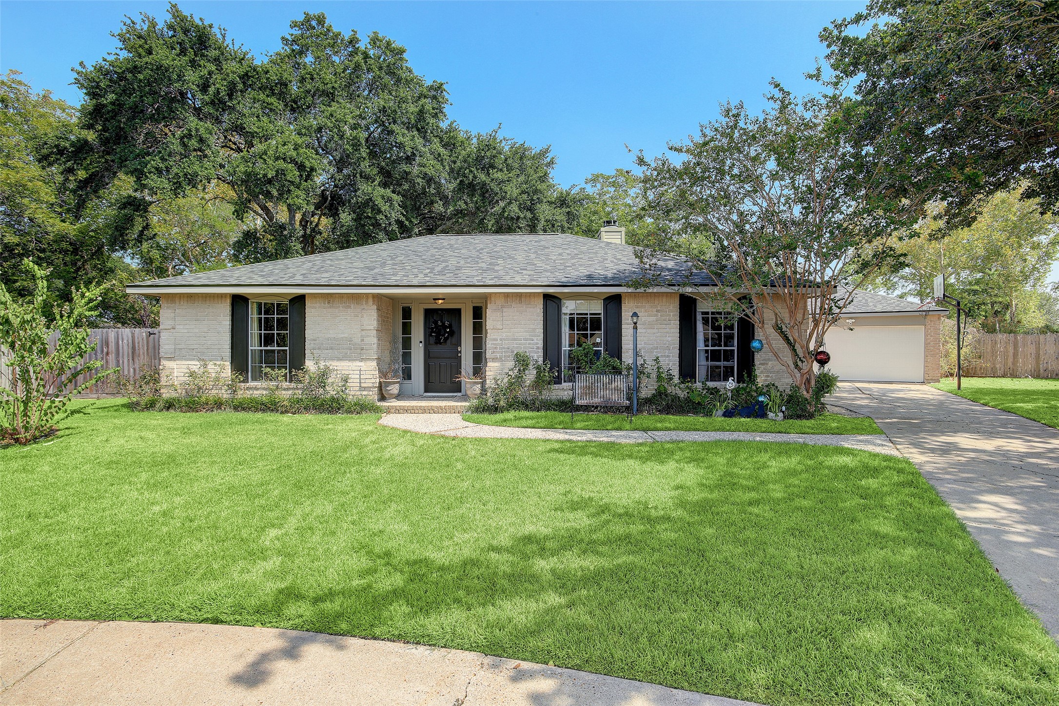 16311 Barcelona Drive Friendswood TX 77546