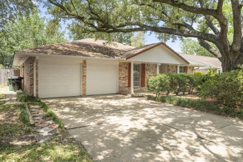6006 De Lange Lane Houston TX 77092