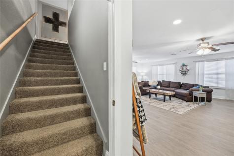 915 S 13th Street Nederland TX 77627