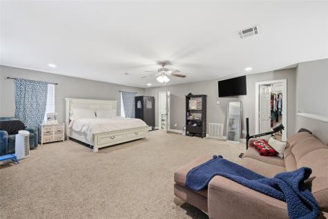 915 S 13th Street Nederland TX 77627