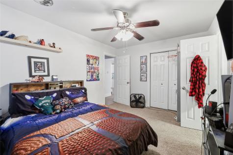 915 S 13th Street Nederland TX 77627