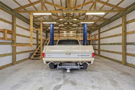 915 S 13th Street Nederland TX 77627