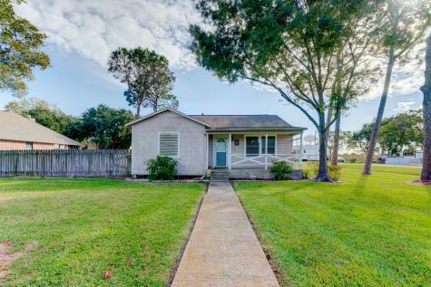 1919 34th Avenue N Texas City TX 77590