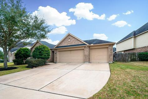 13010 Gentle Water Drive Houston TX 77044